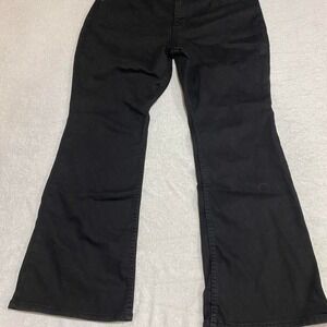 Lee Black women 18P  boot cut mid rise jeans with a 27" inseam . SKU281